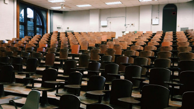 Smoothing the Queue: How Universities Can Improve Student Experience with Virtual Waiting Rooms